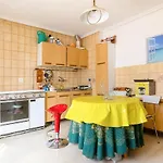 5 Bedroom Lovely In Dom wakacyjny *