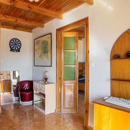 5 Bedroom In Dom wakacyjny Villarrín de Campos